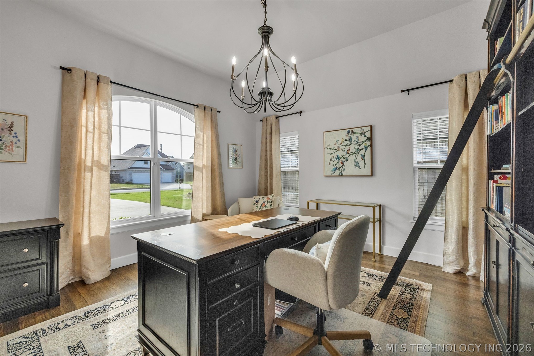 11940 S 68th East Avenue