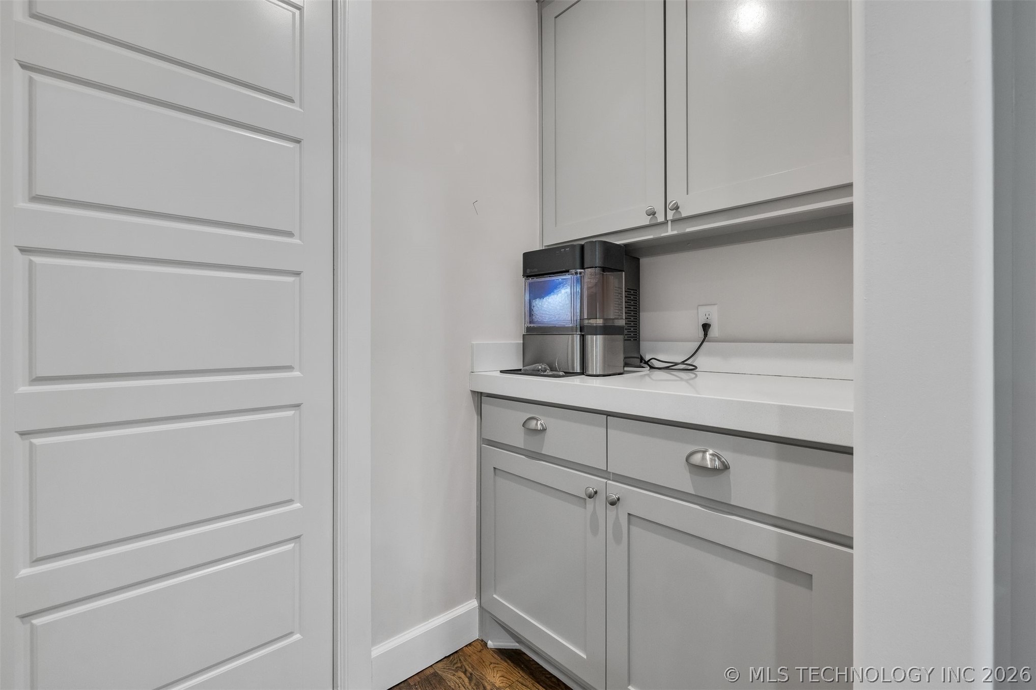 11940 S 68th East Avenue