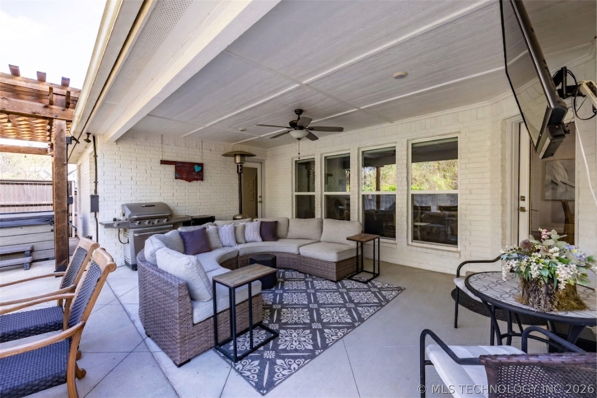 11940 S 68th East Avenue