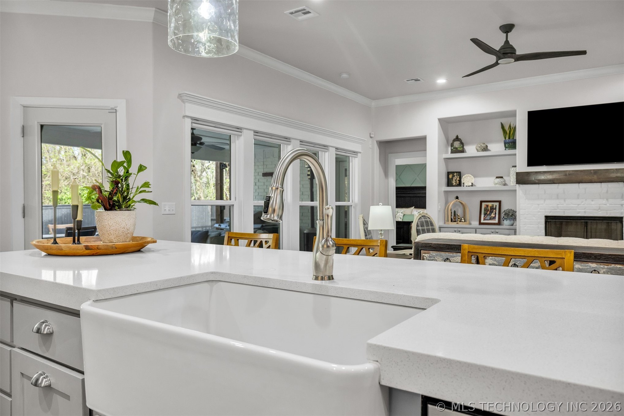 11940 S 68th East Avenue