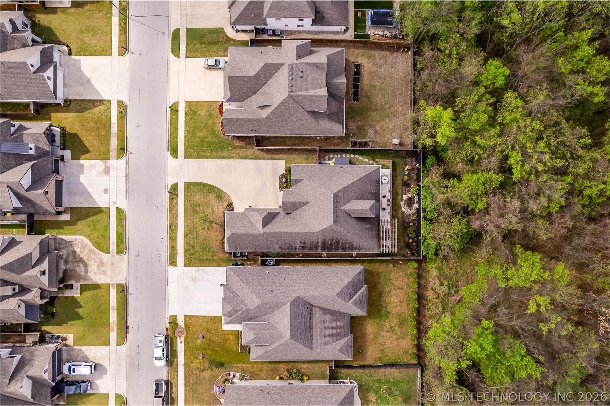 11940 S 68th East Avenue