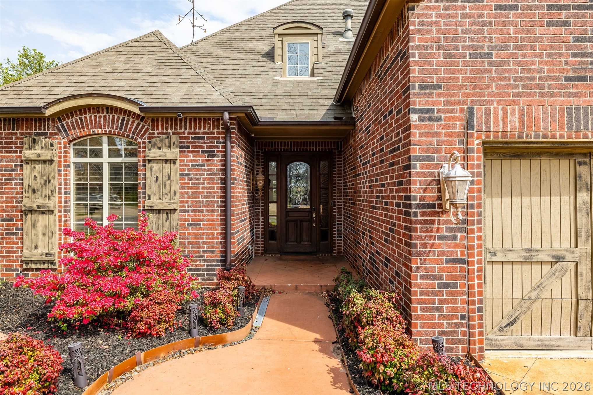 10229 S 86th East Avenue