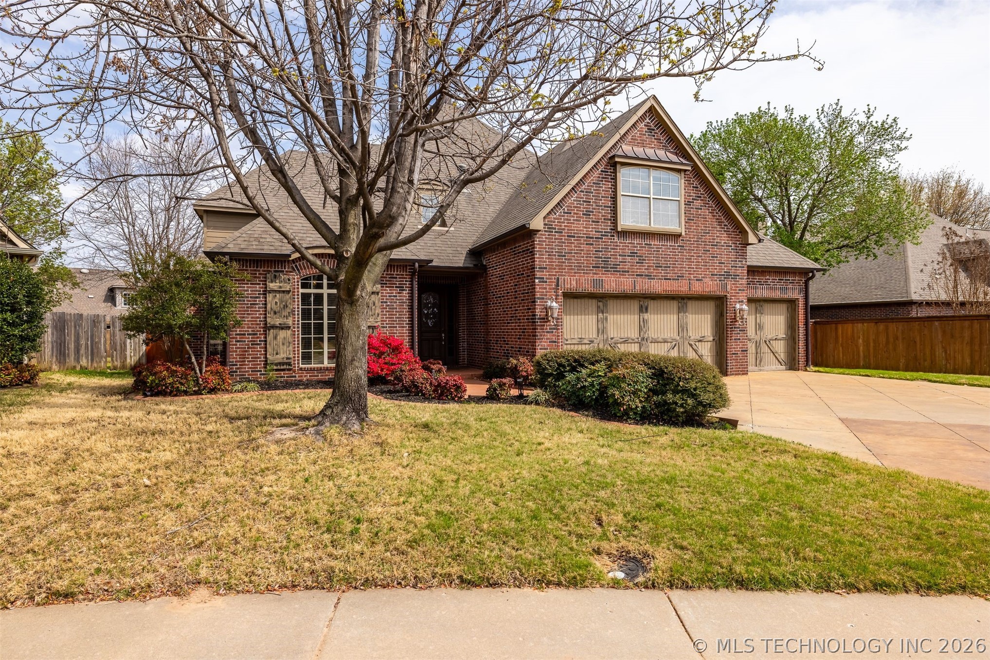 10229 S 86th East Avenue