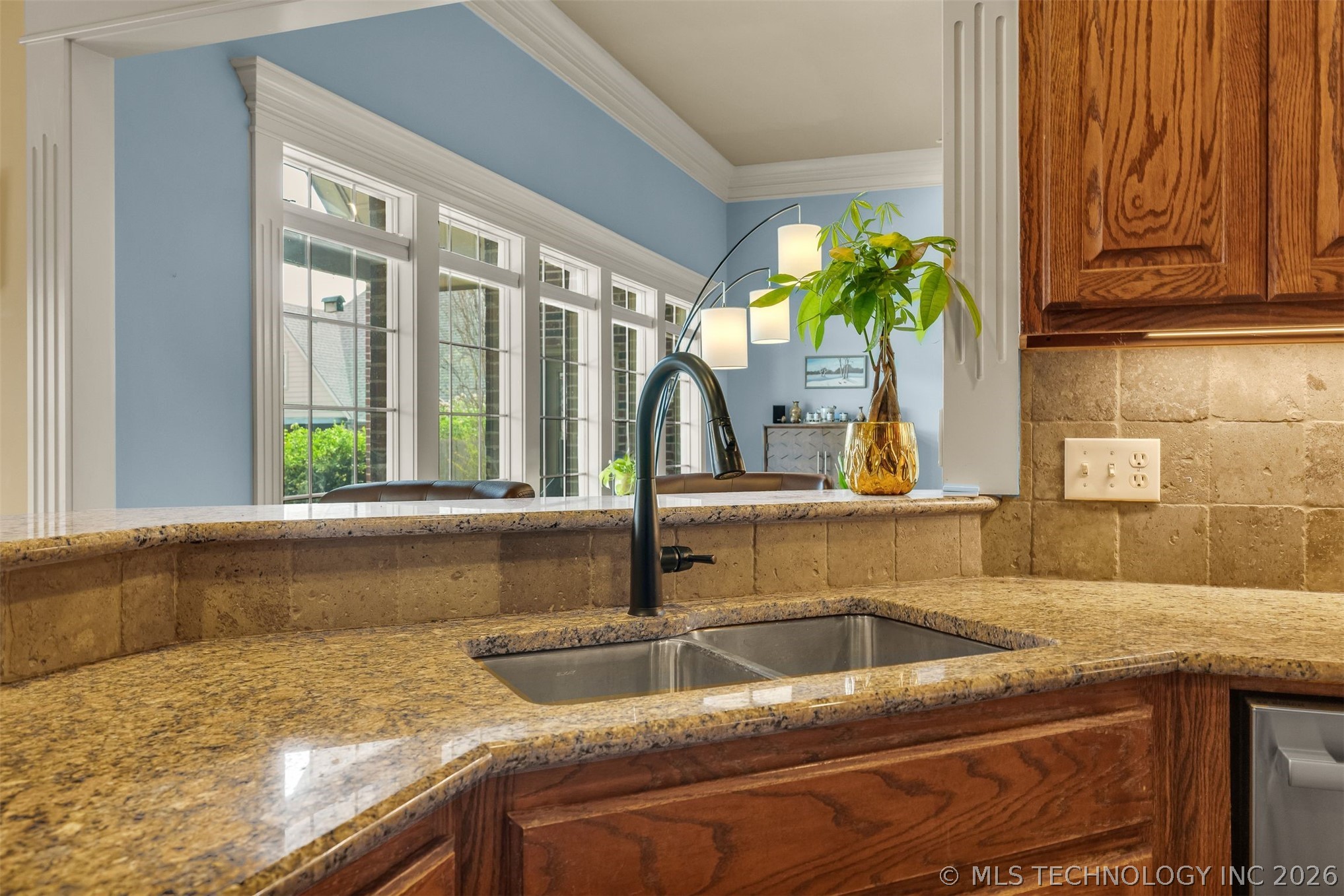 10229 S 86th East Avenue