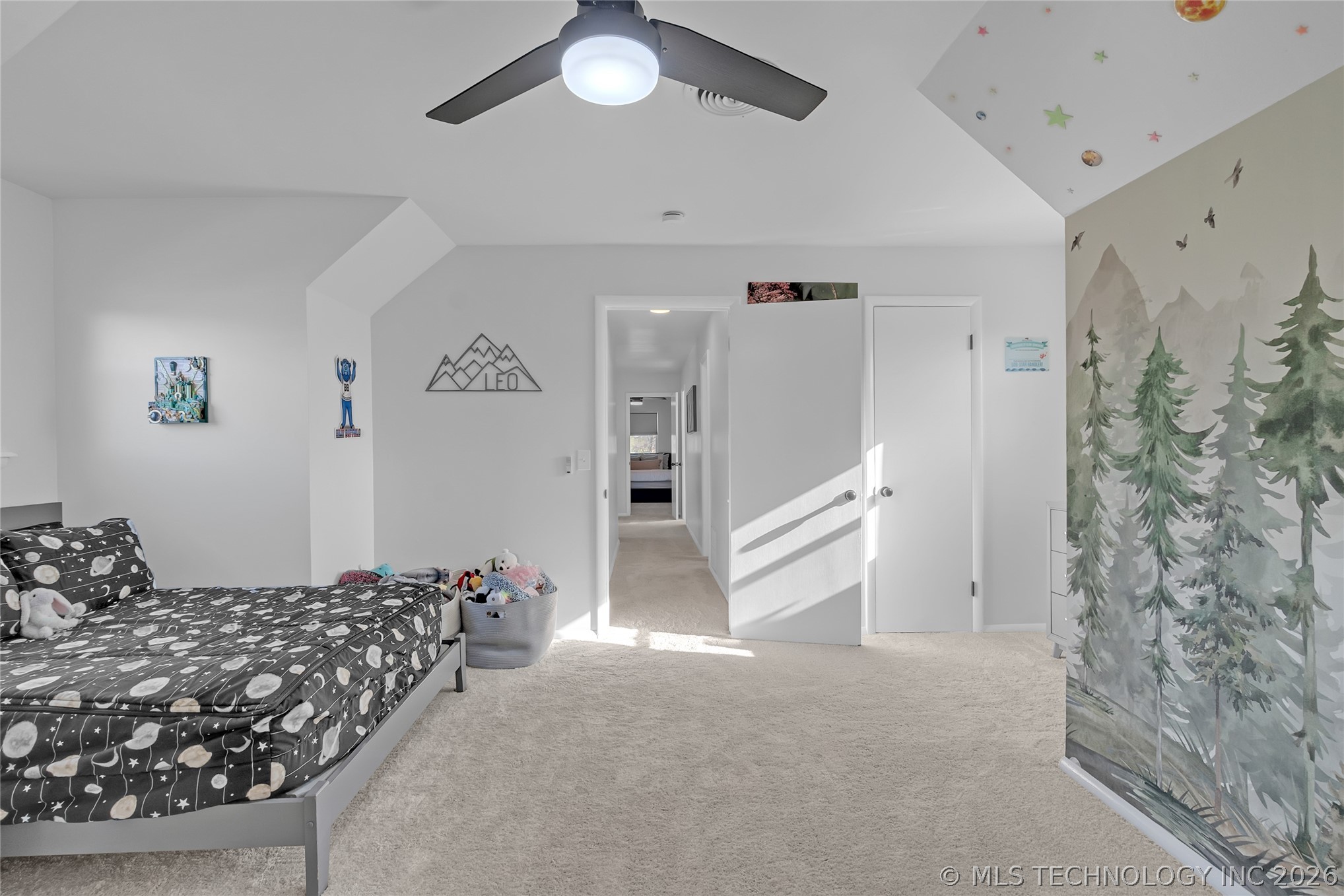 5035 S Irvington Place