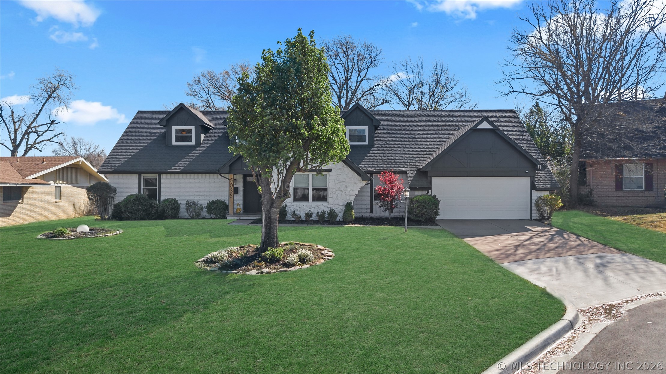 5035 S Irvington Place