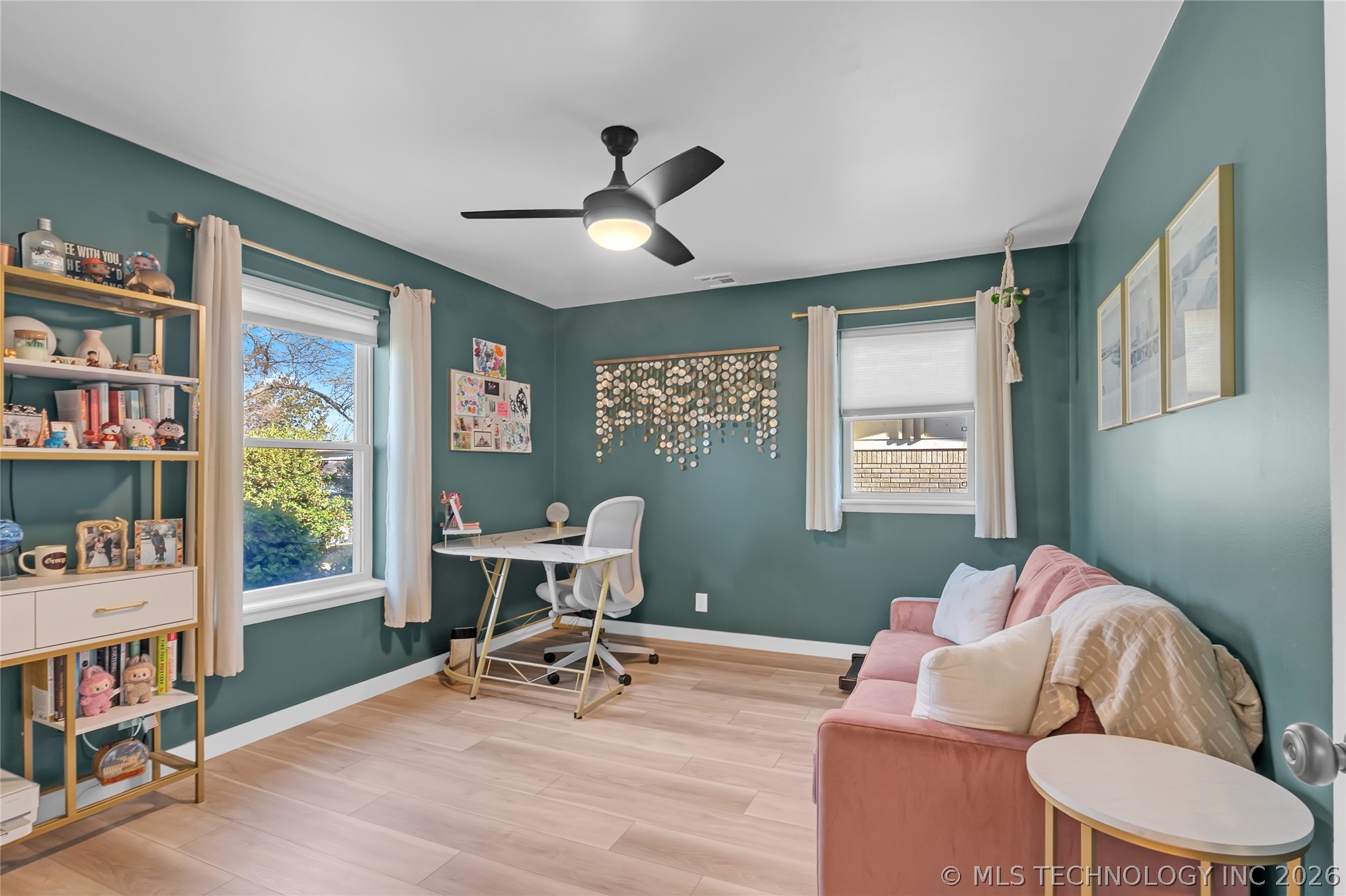 5035 S Irvington Place