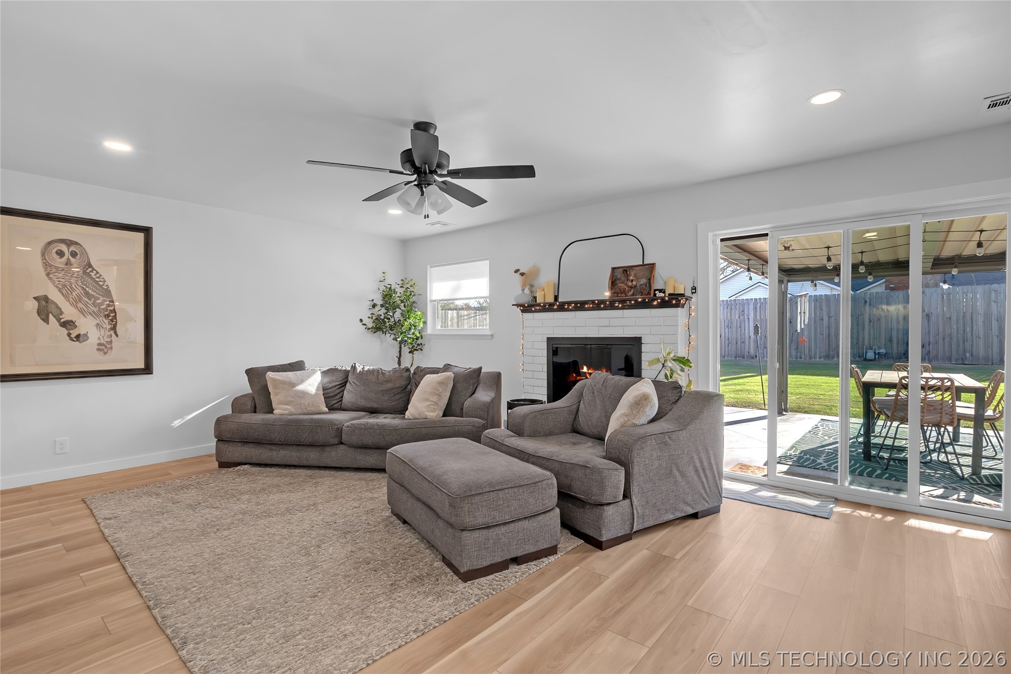 5035 S Irvington Place