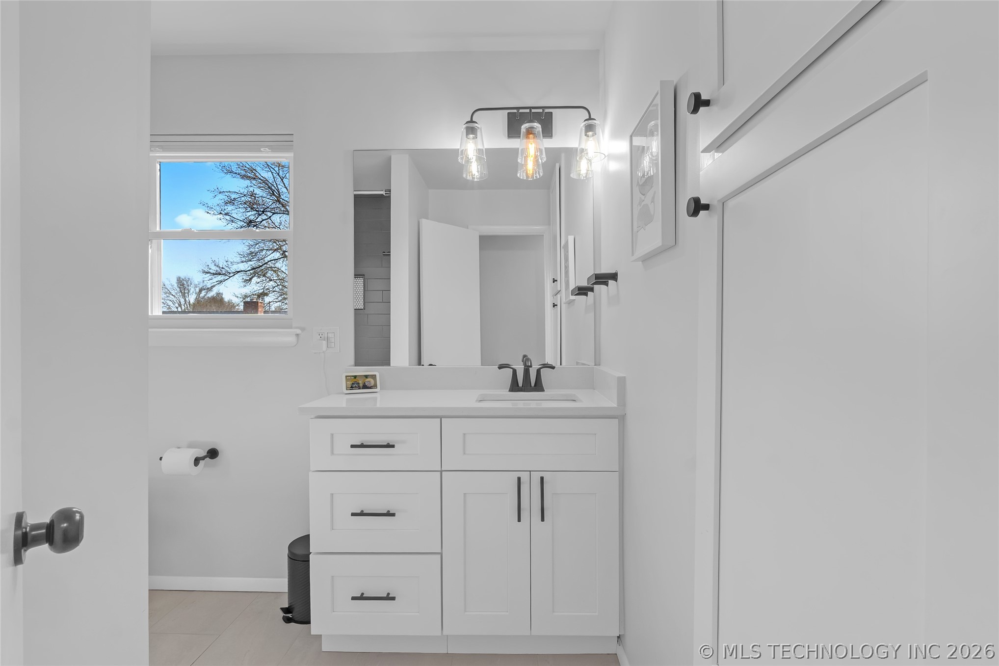 5035 S Irvington Place