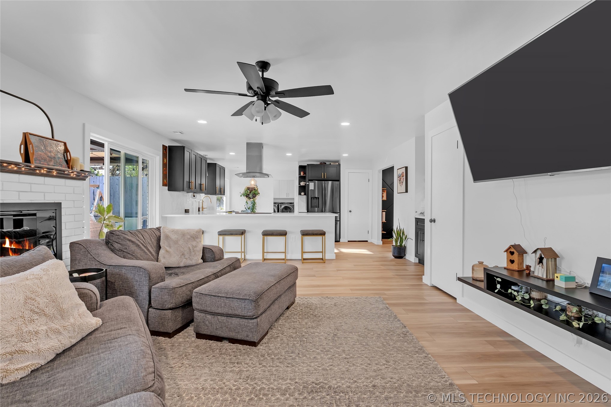 5035 S Irvington Place