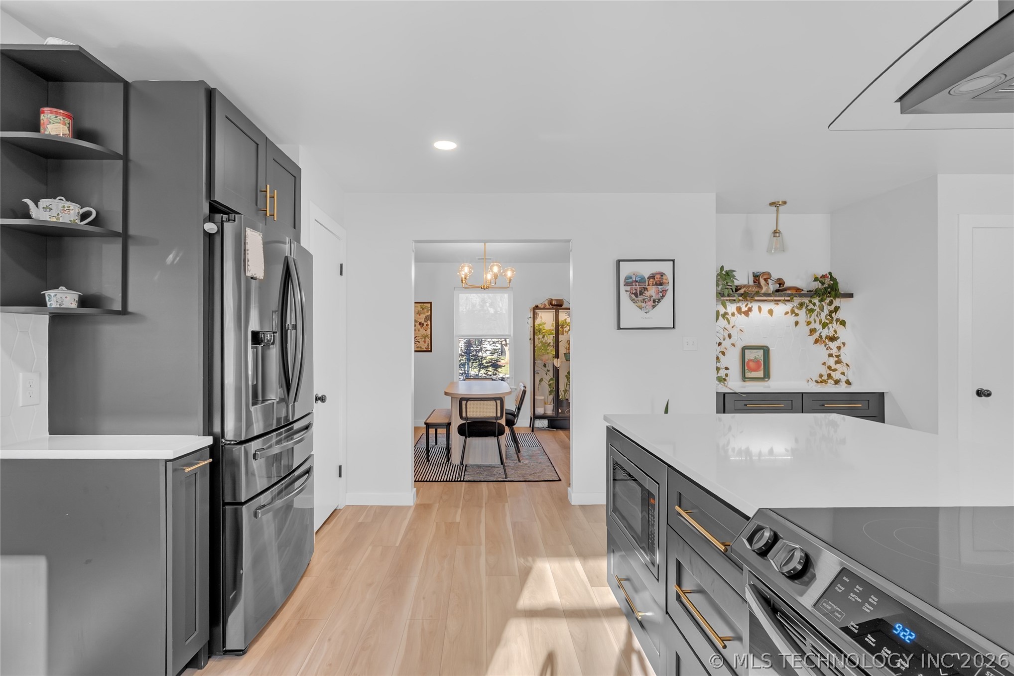 5035 S Irvington Place