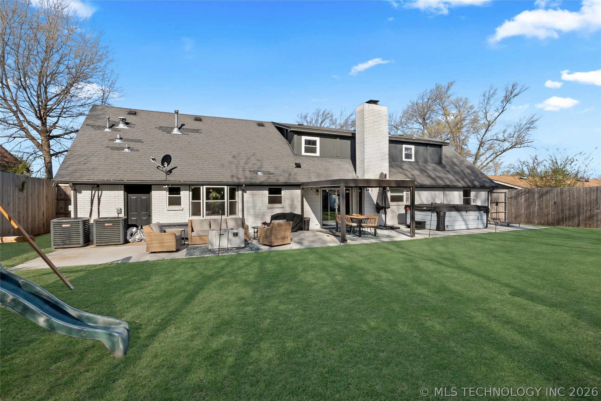 5035 S Irvington Place