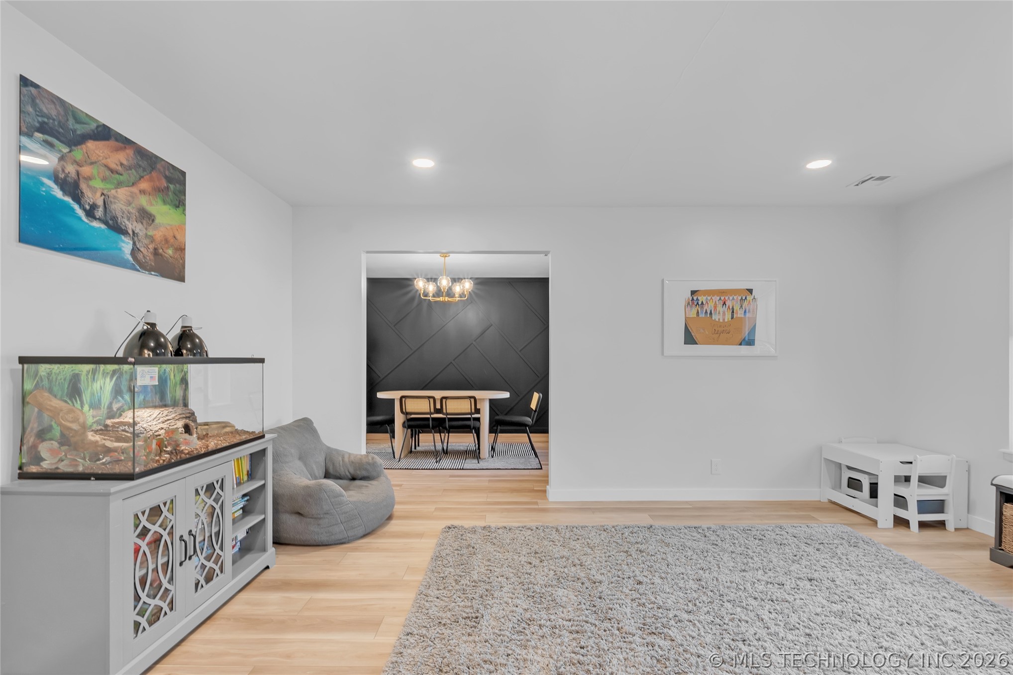 5035 S Irvington Place