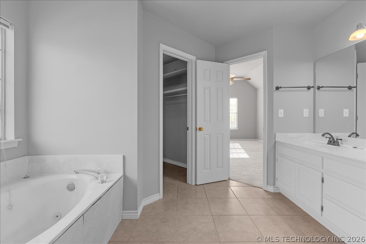 1312 N Willow Avenue