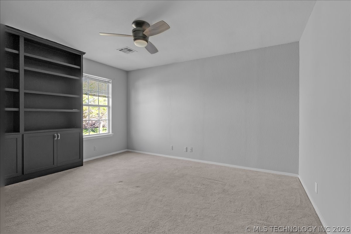 1312 N Willow Avenue