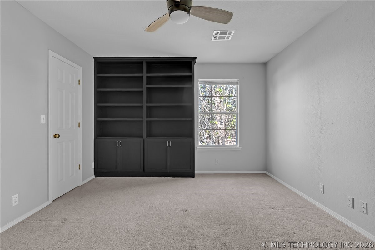 1312 N Willow Avenue