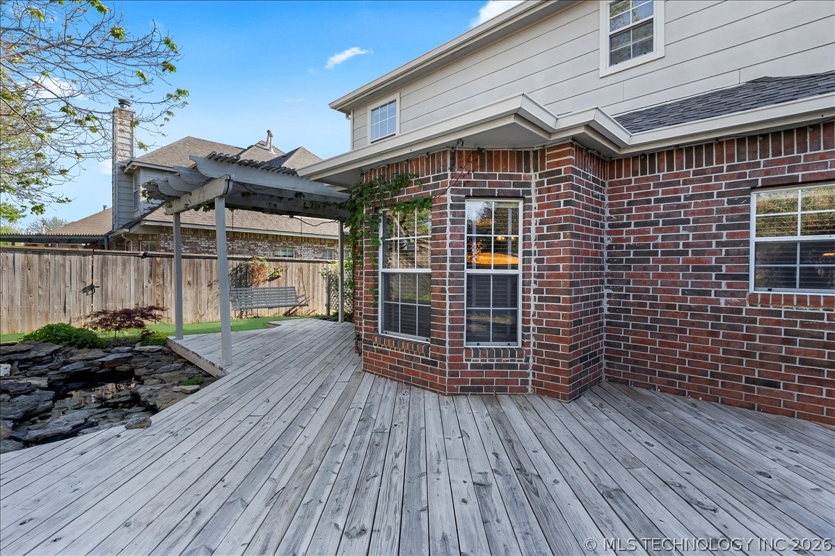 1312 N Willow Avenue