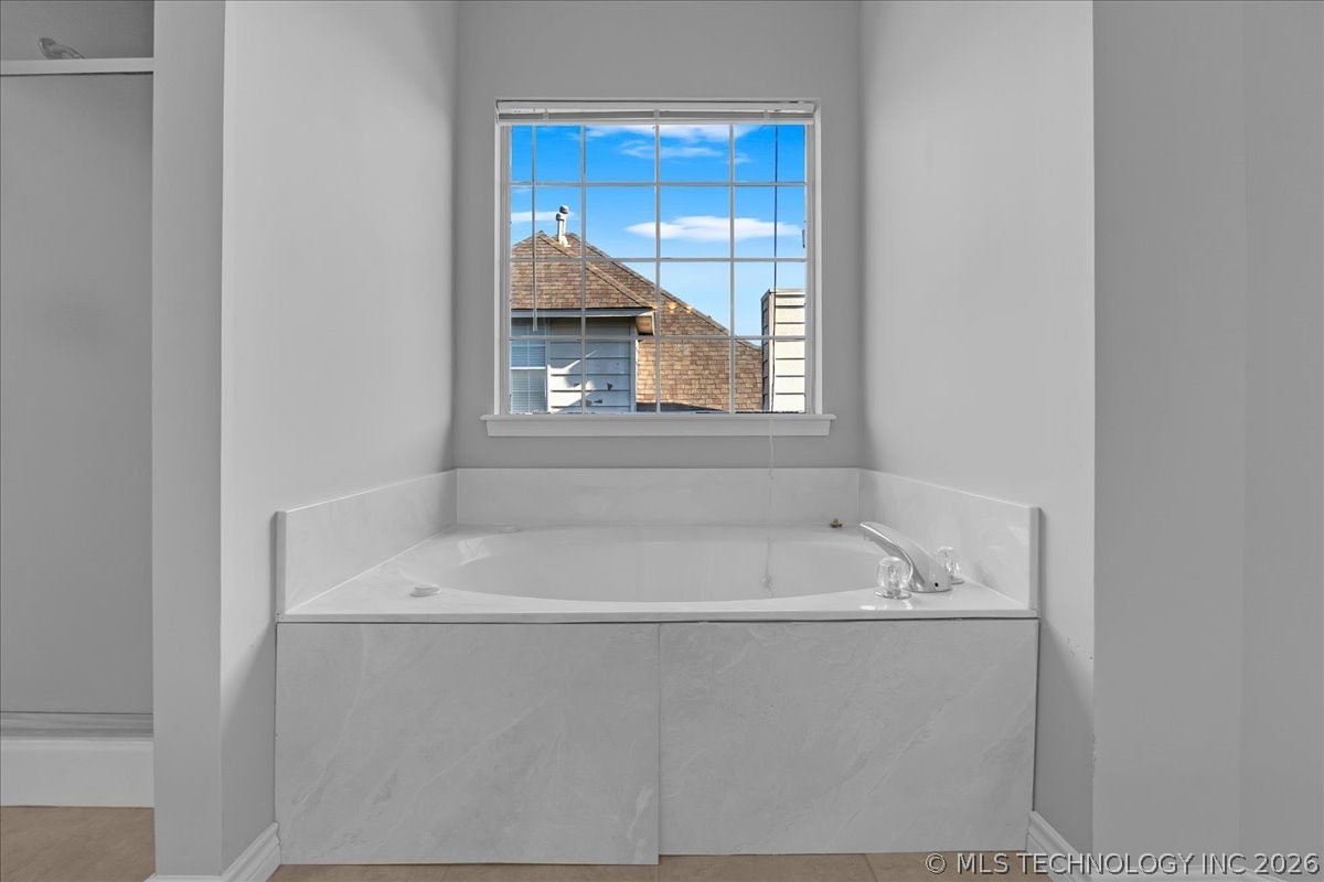 1312 N Willow Avenue