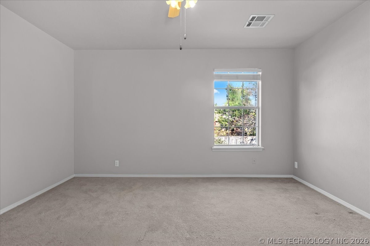 1312 N Willow Avenue