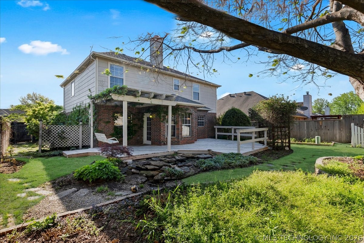 1312 N Willow Avenue