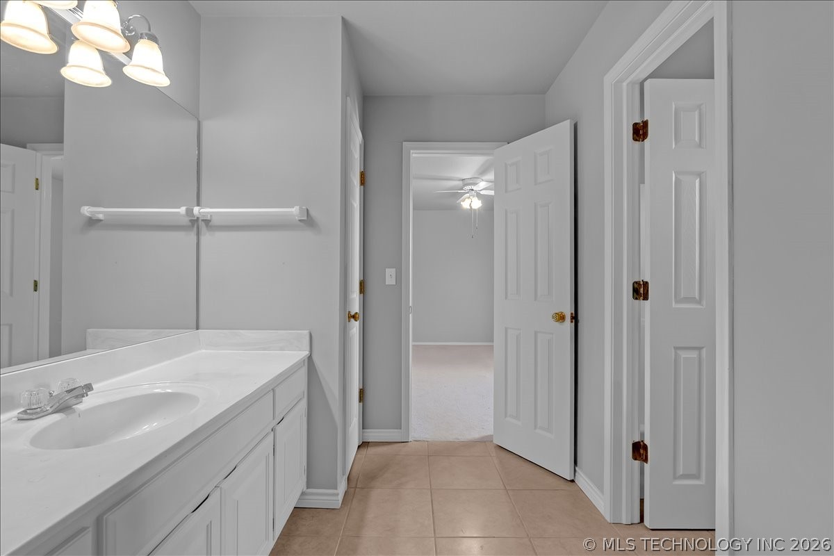 1312 N Willow Avenue