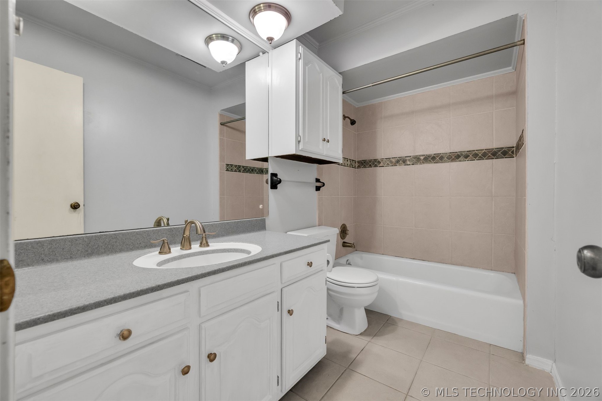 6350 S 72nd East Avenue