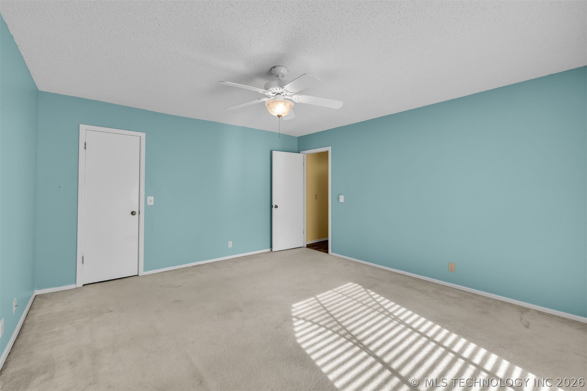 6350 S 72nd East Avenue