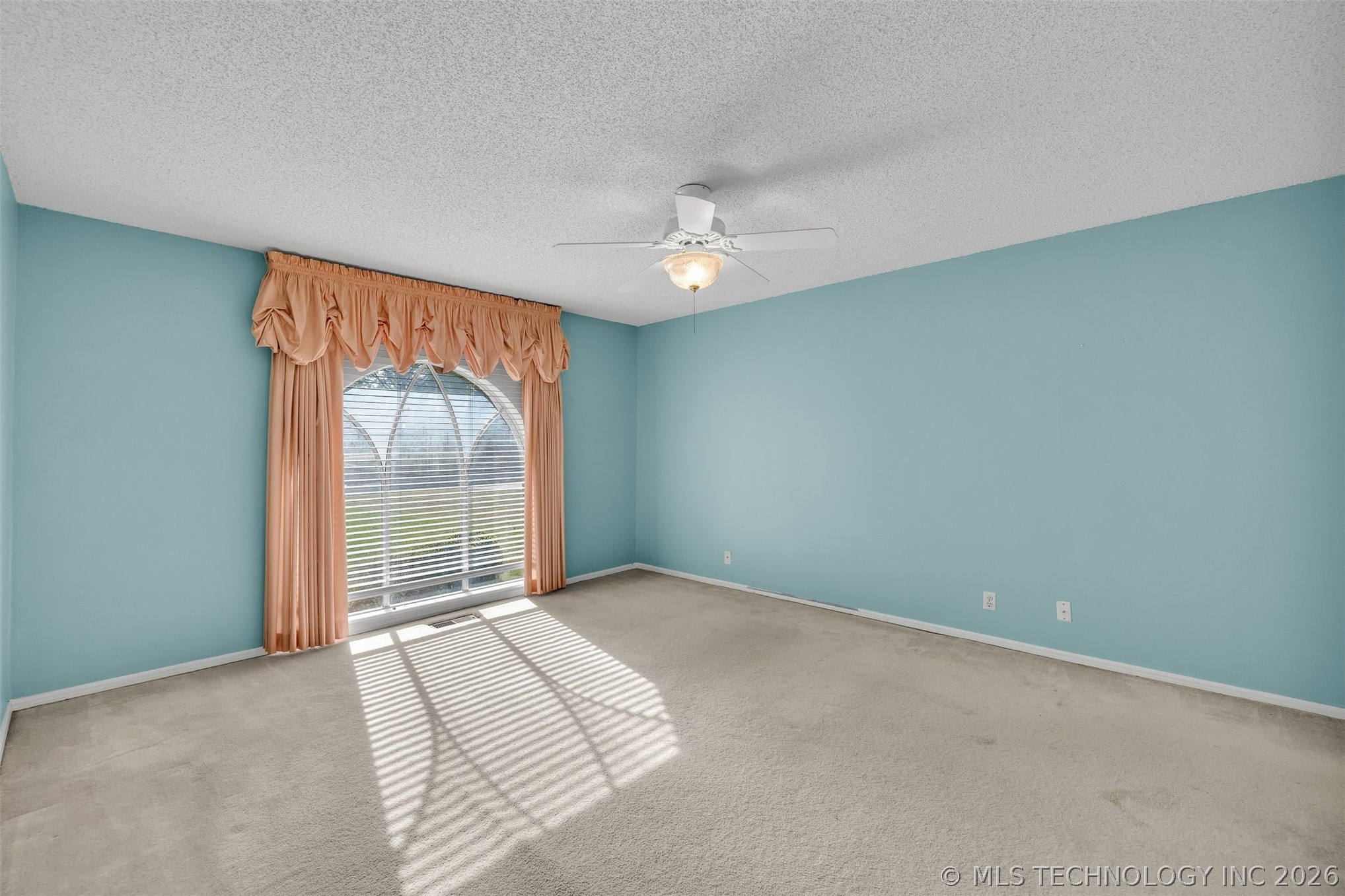 6350 S 72nd East Avenue