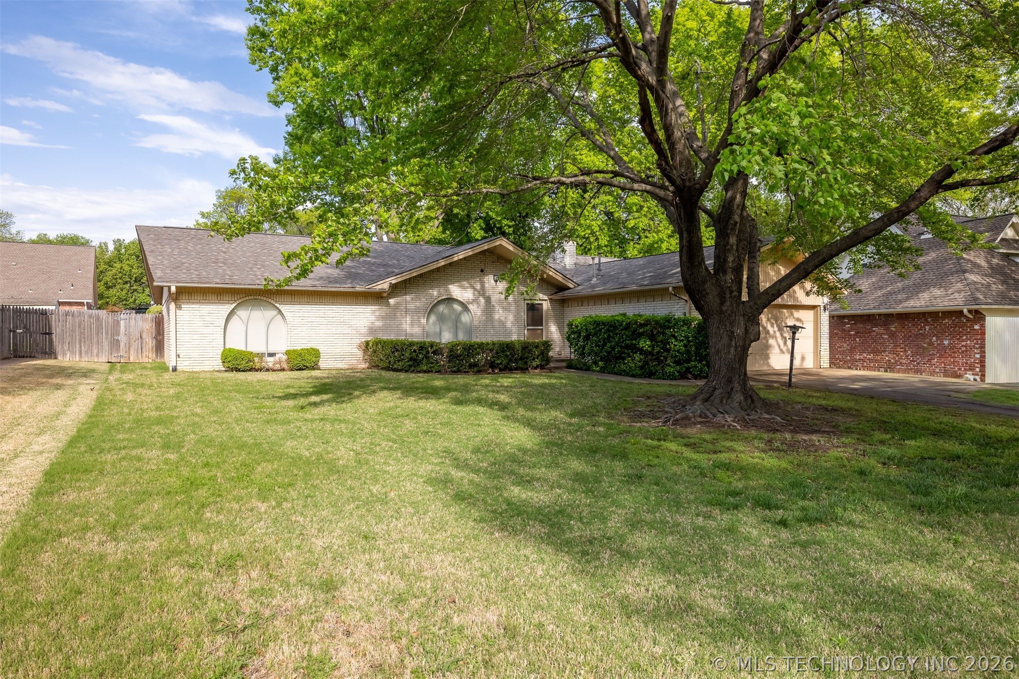 6350 S 72nd East Avenue