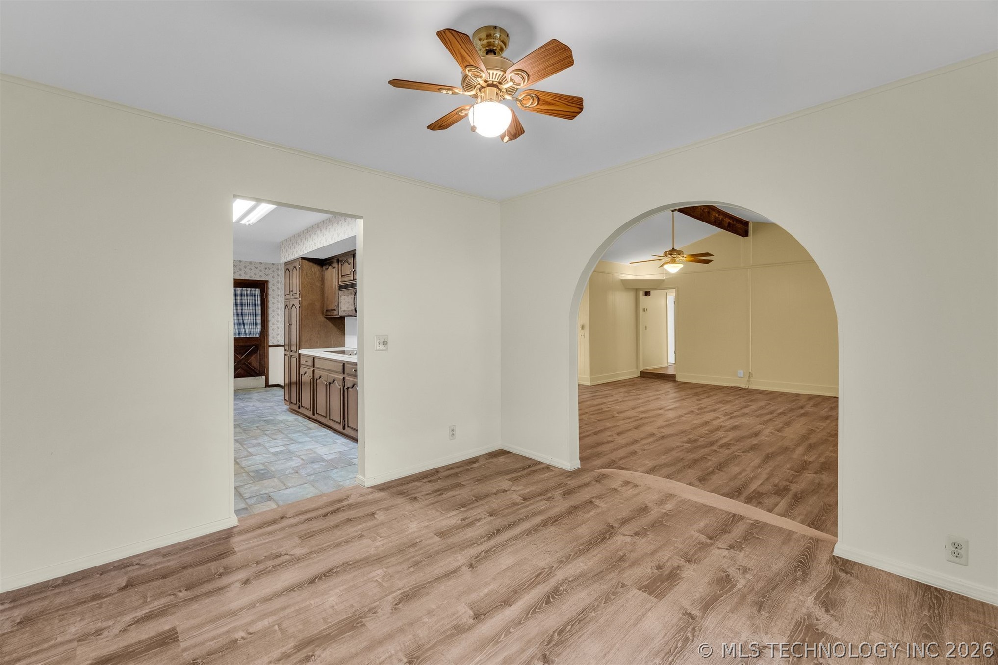 6350 S 72nd East Avenue