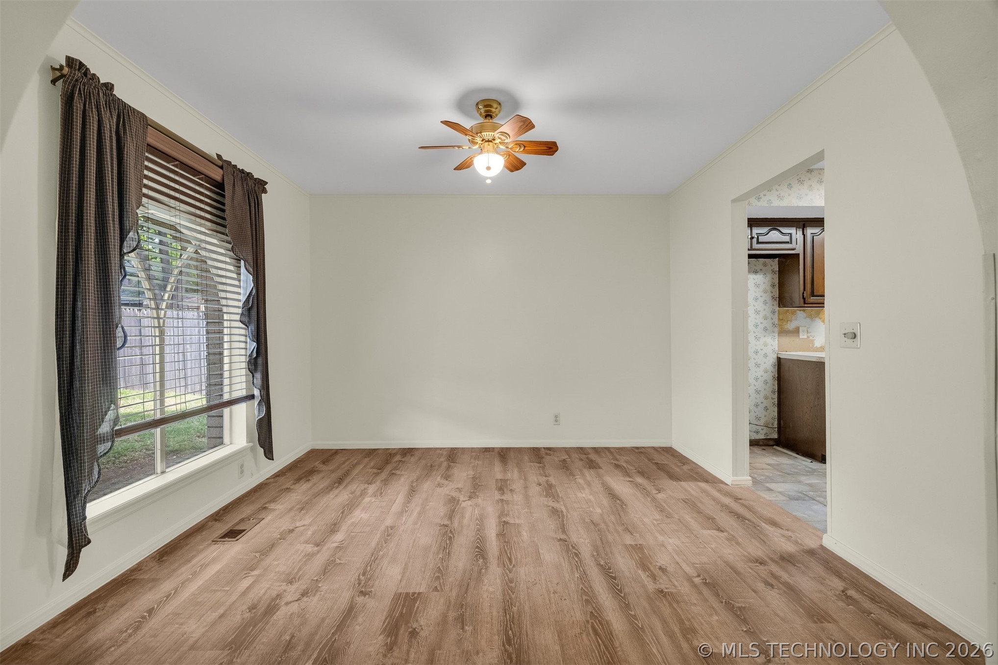 6350 S 72nd East Avenue