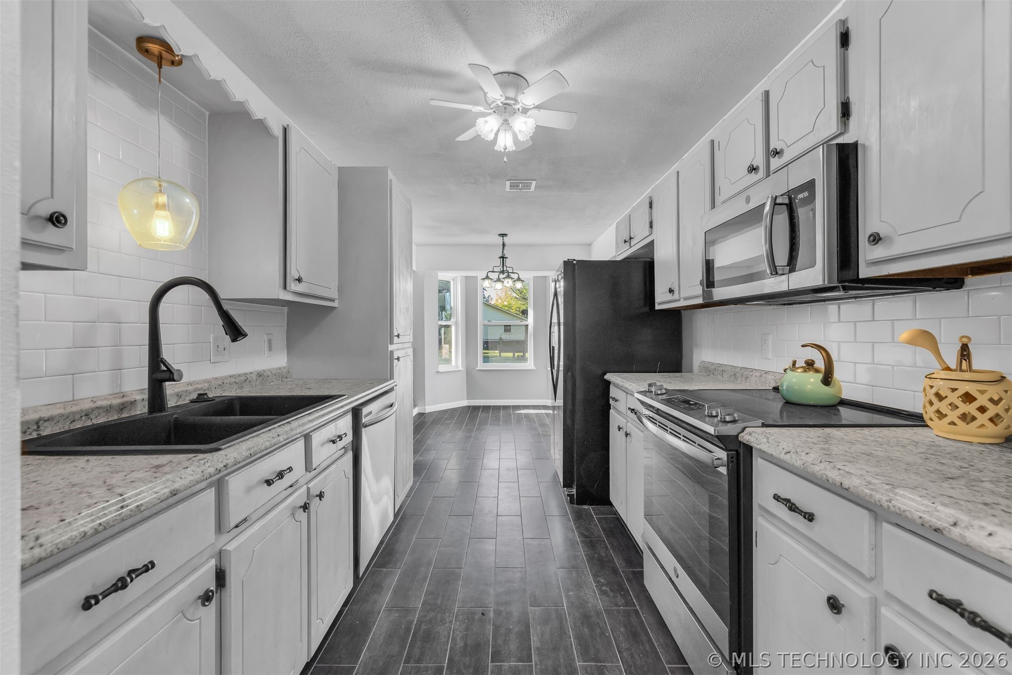 17782 S Cedar Avenue