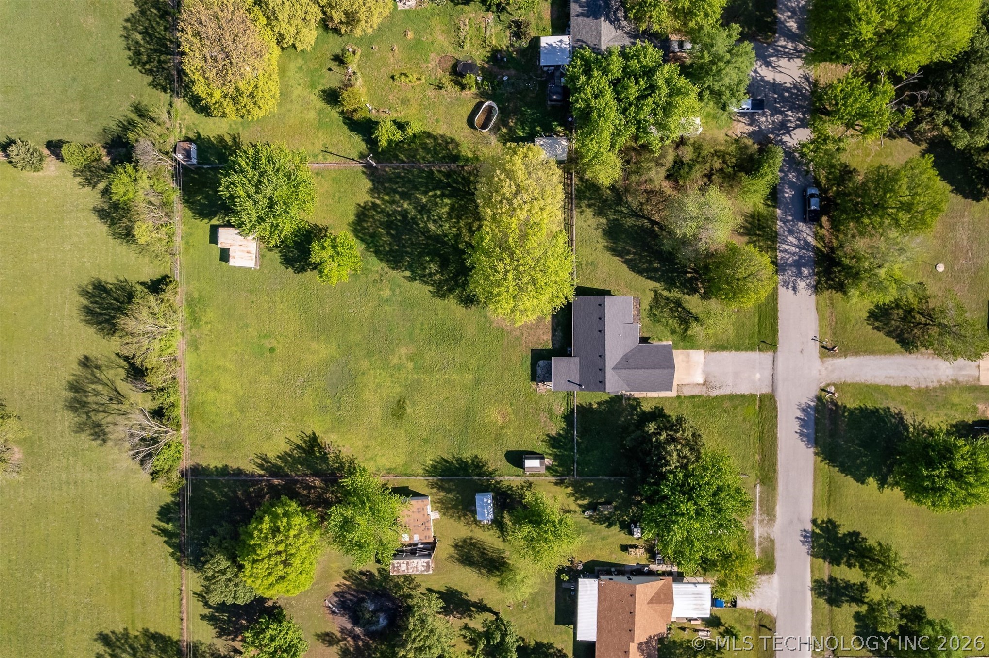 17782 S Cedar Avenue