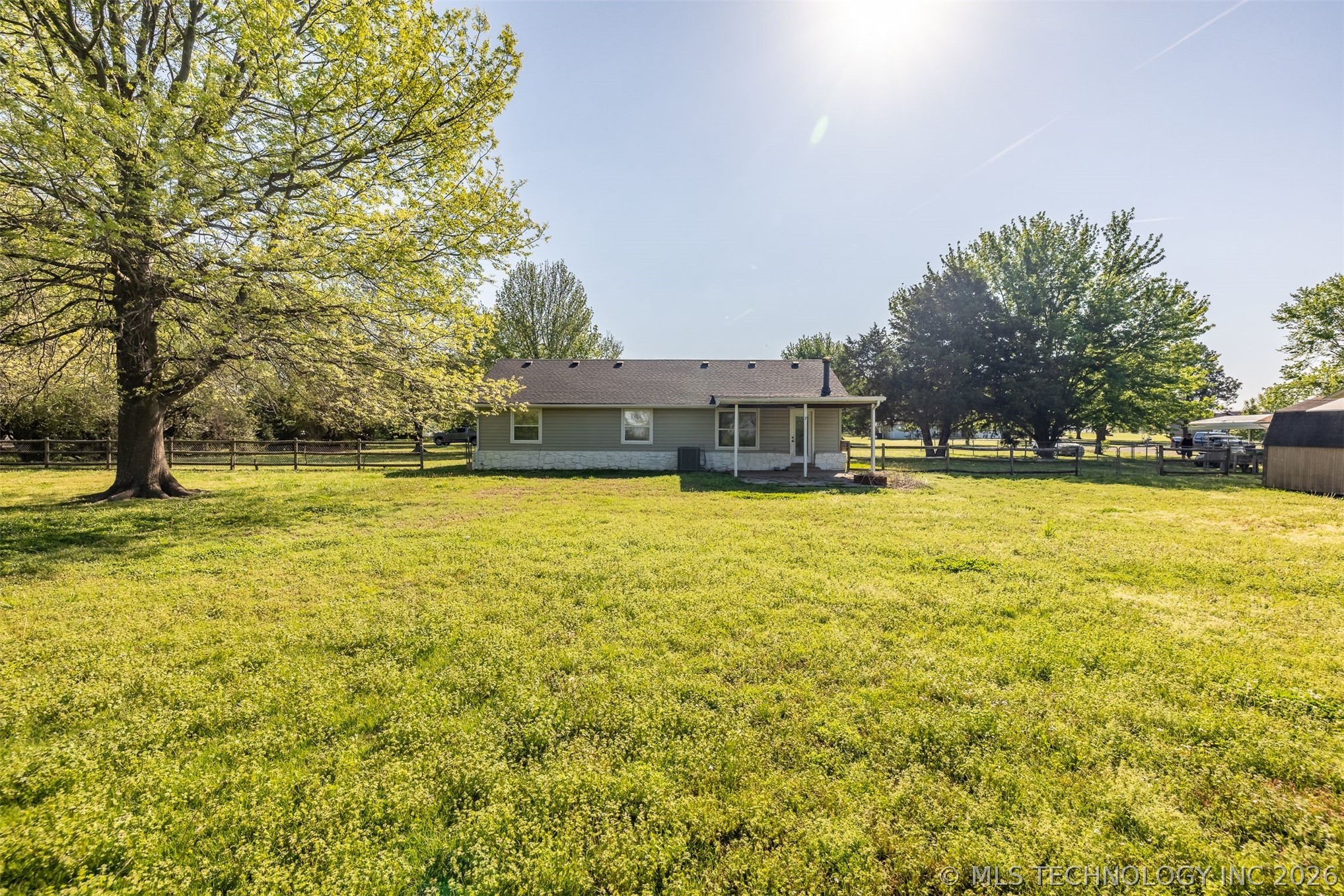 17782 S Cedar Avenue