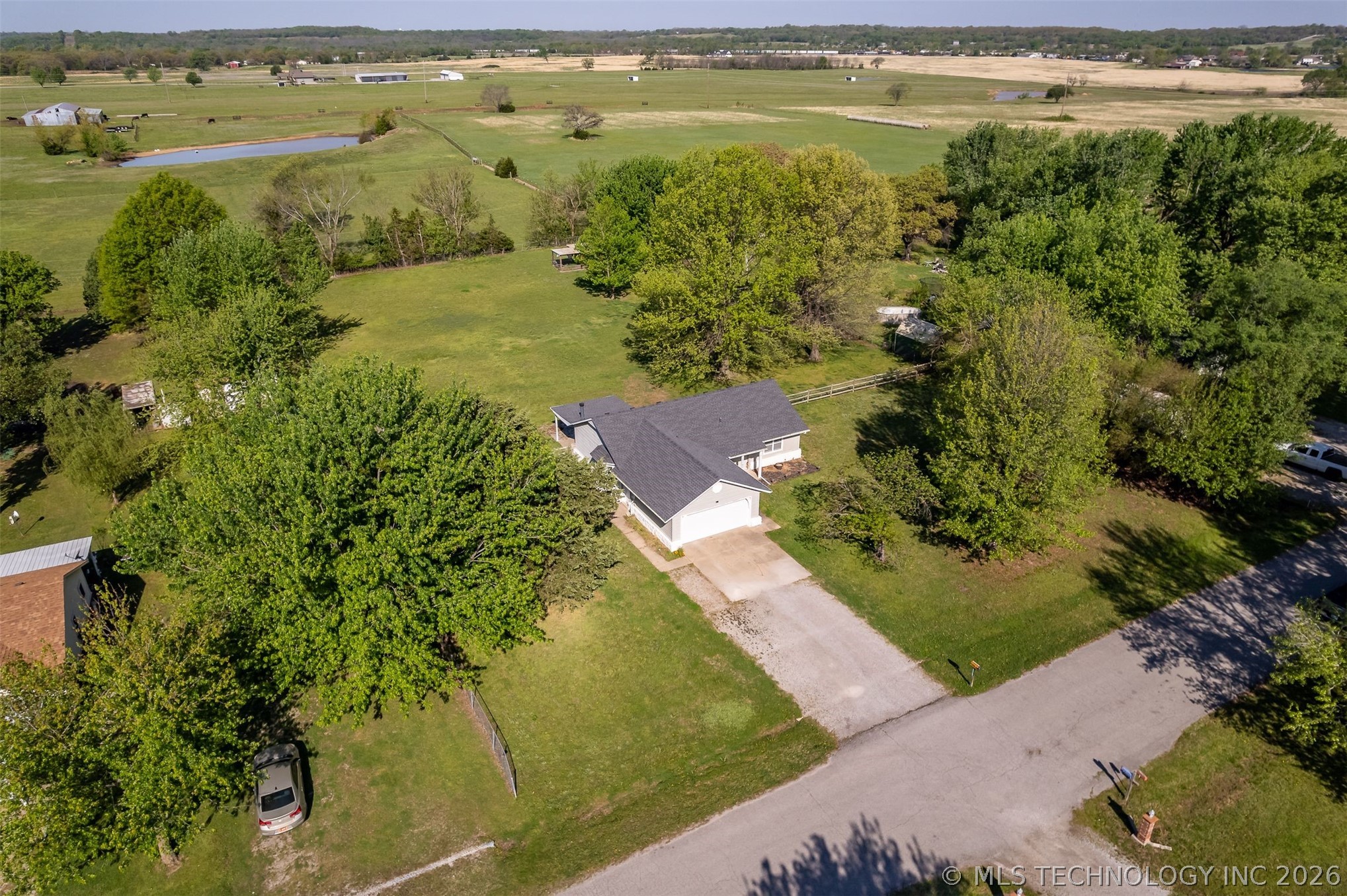 17782 S Cedar Avenue