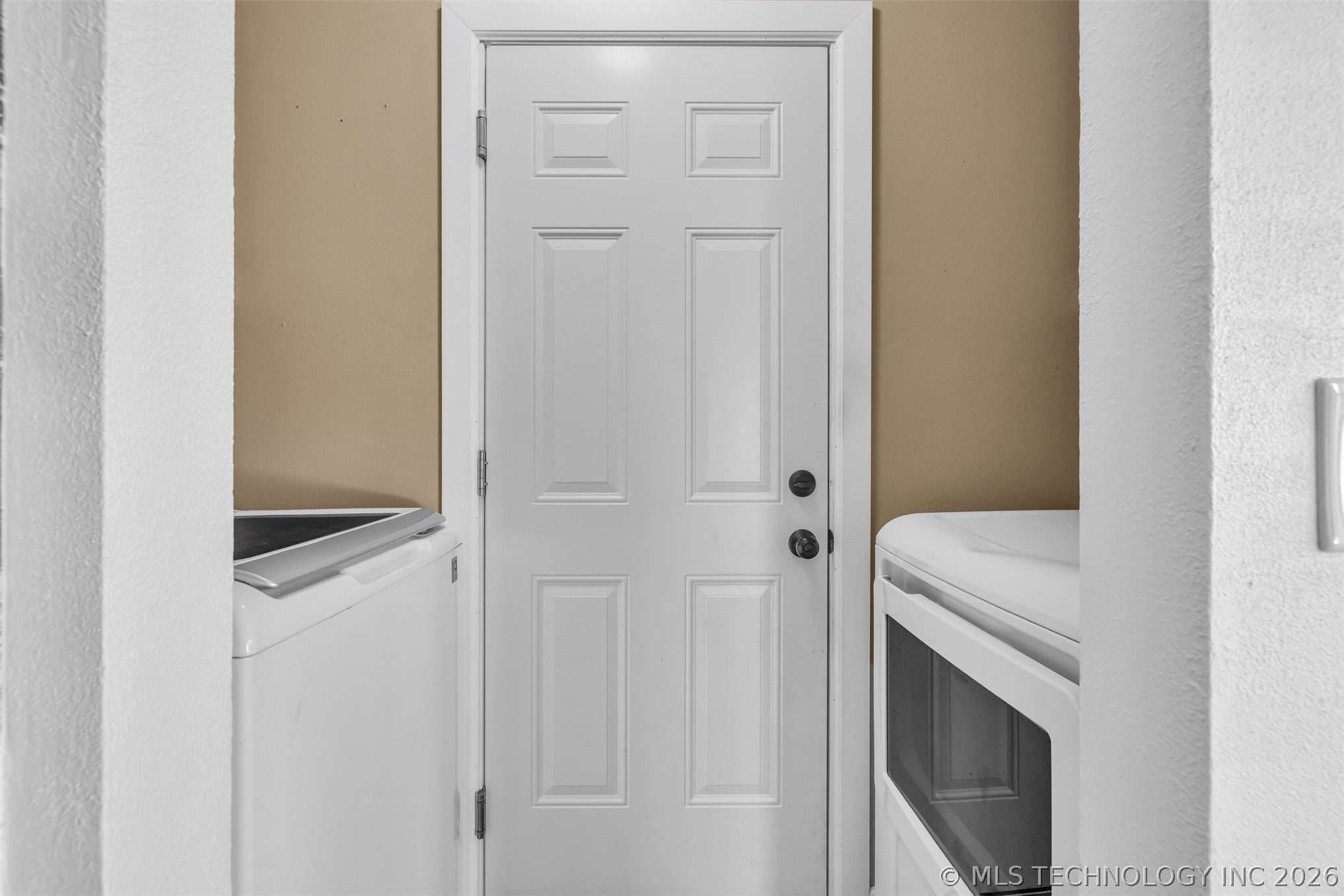 17782 S Cedar Avenue