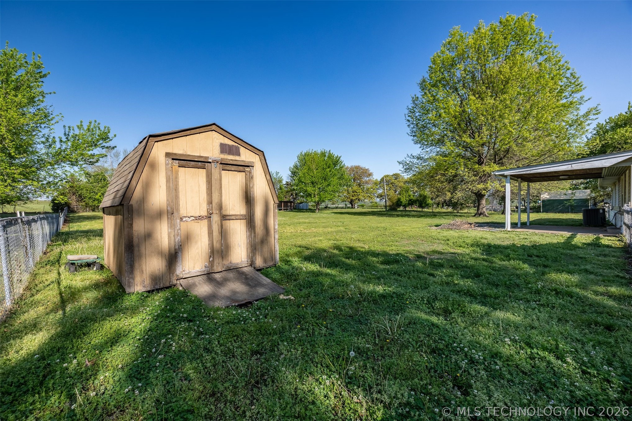 17782 S Cedar Avenue