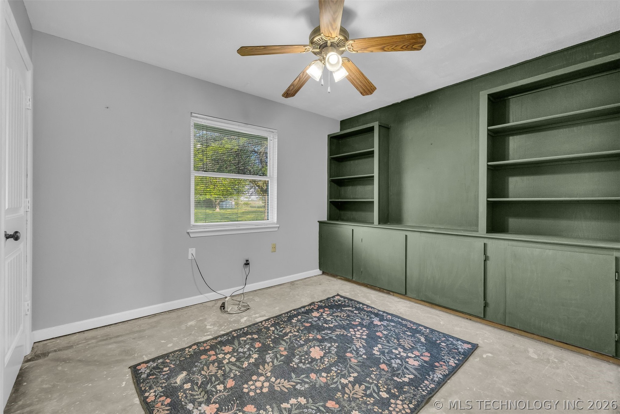 17782 S Cedar Avenue