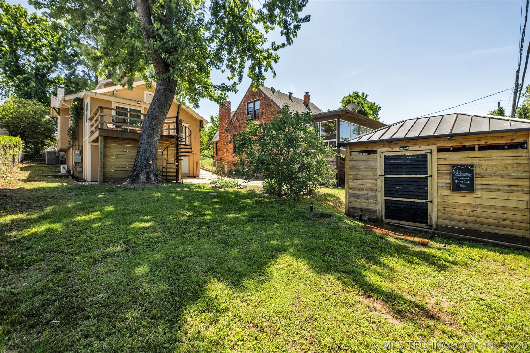 1516 S Elwood Avenue