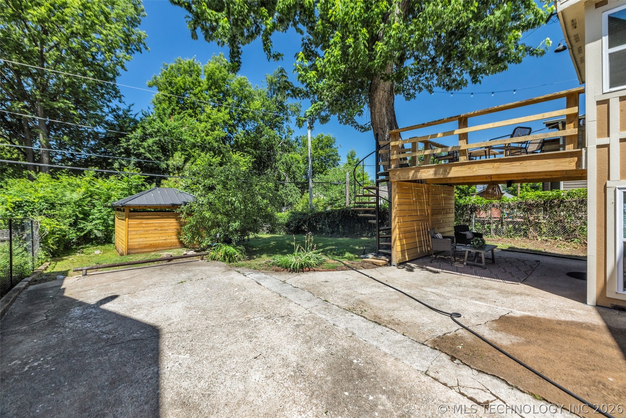 1516 S Elwood Avenue