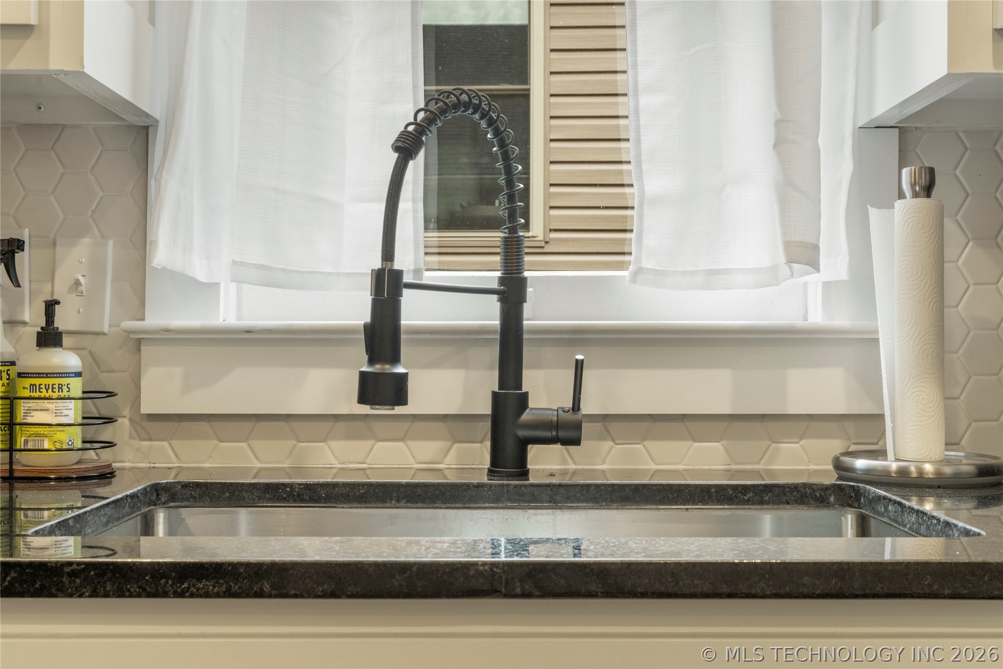 1516 S Elwood Avenue