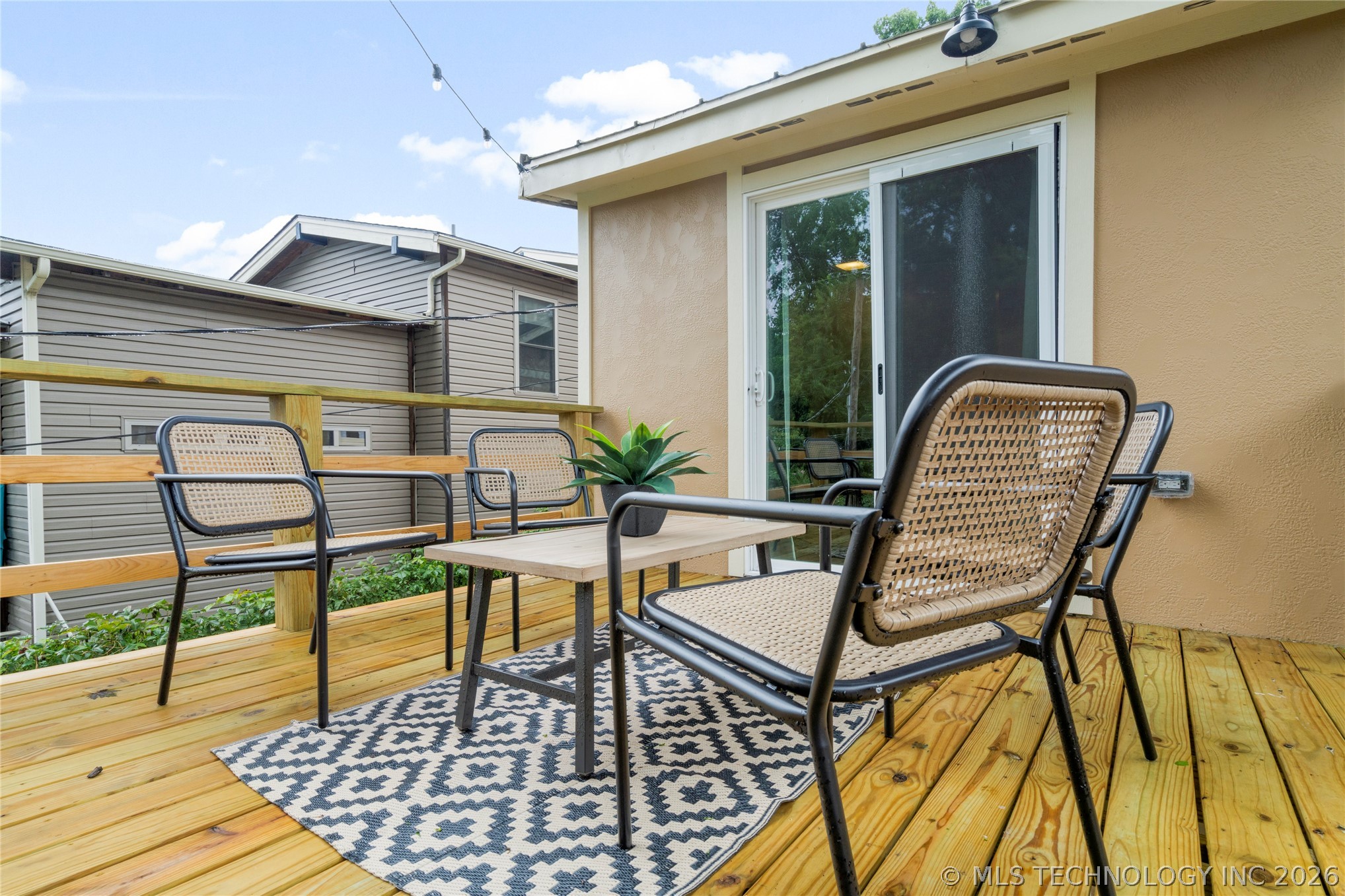 1516 S Elwood Avenue