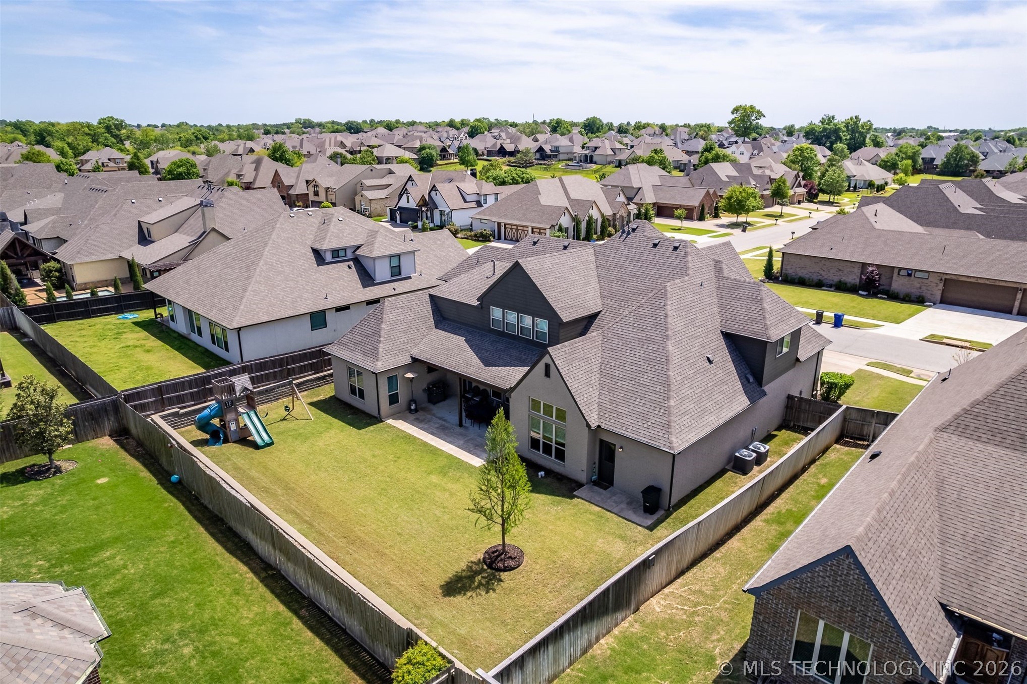 4202 W Orlando Place