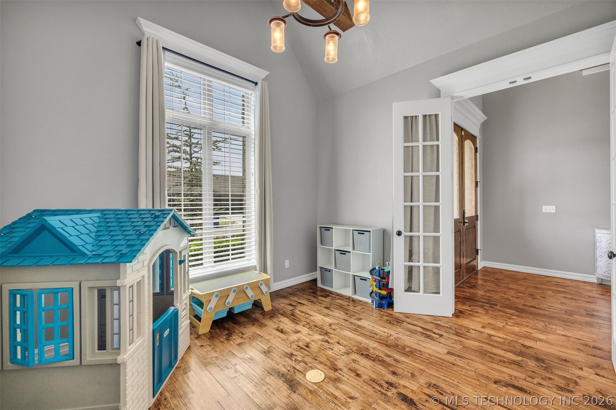 4202 W Orlando Place