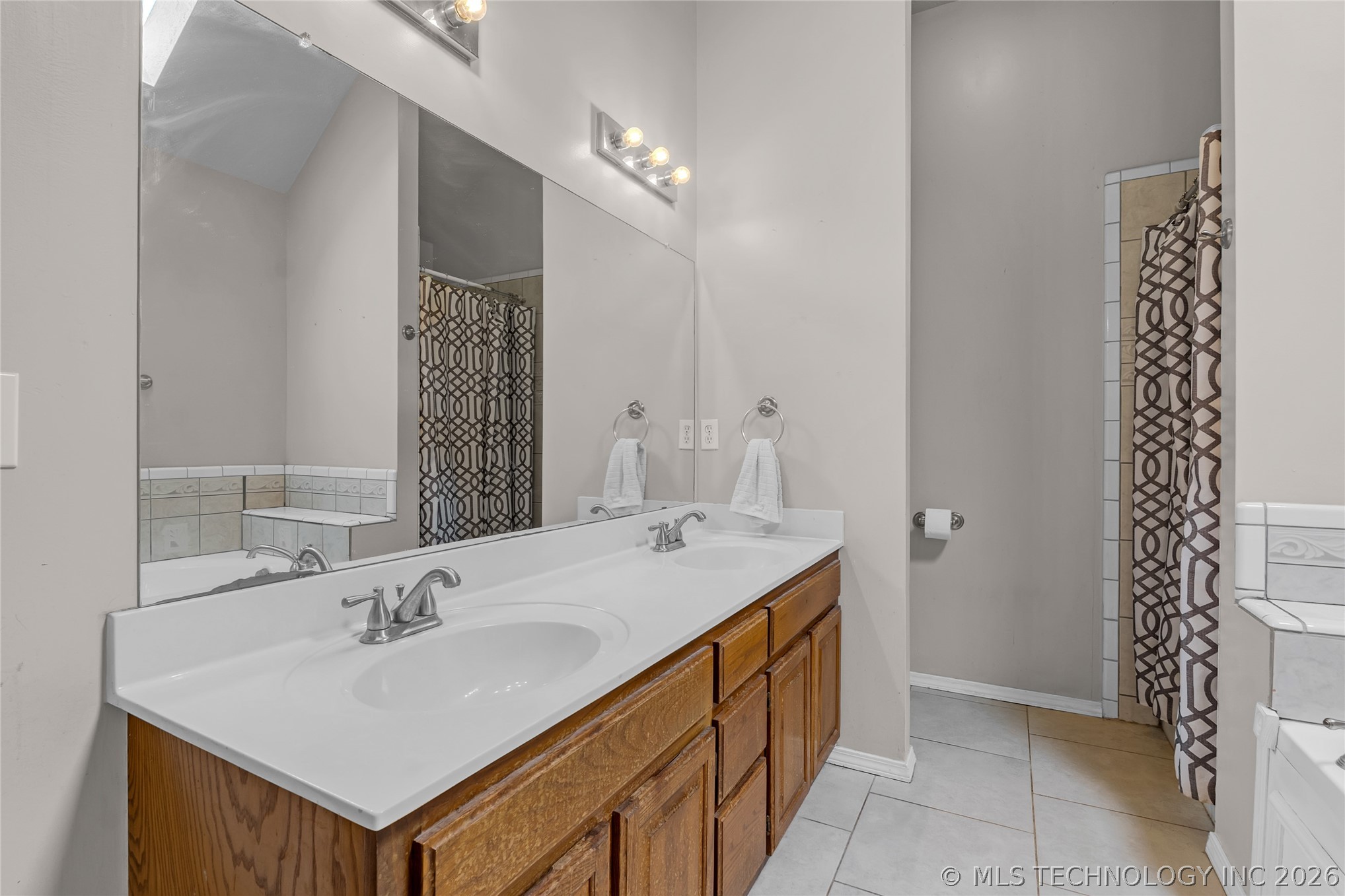 1158 E 133rd Street