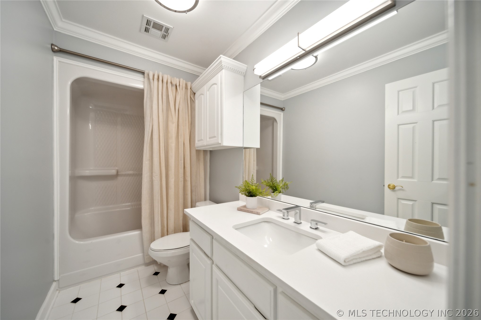 6202 E 191st Street S