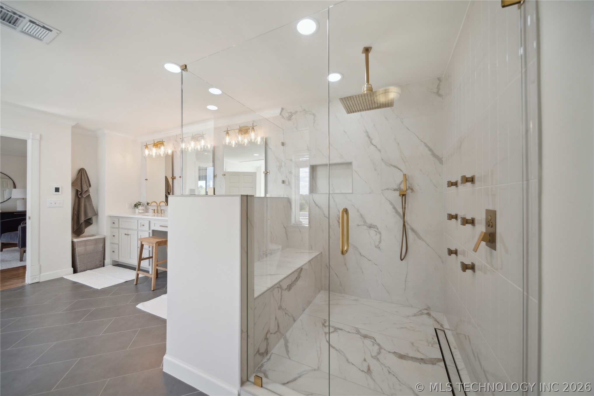 6202 E 191st Street S