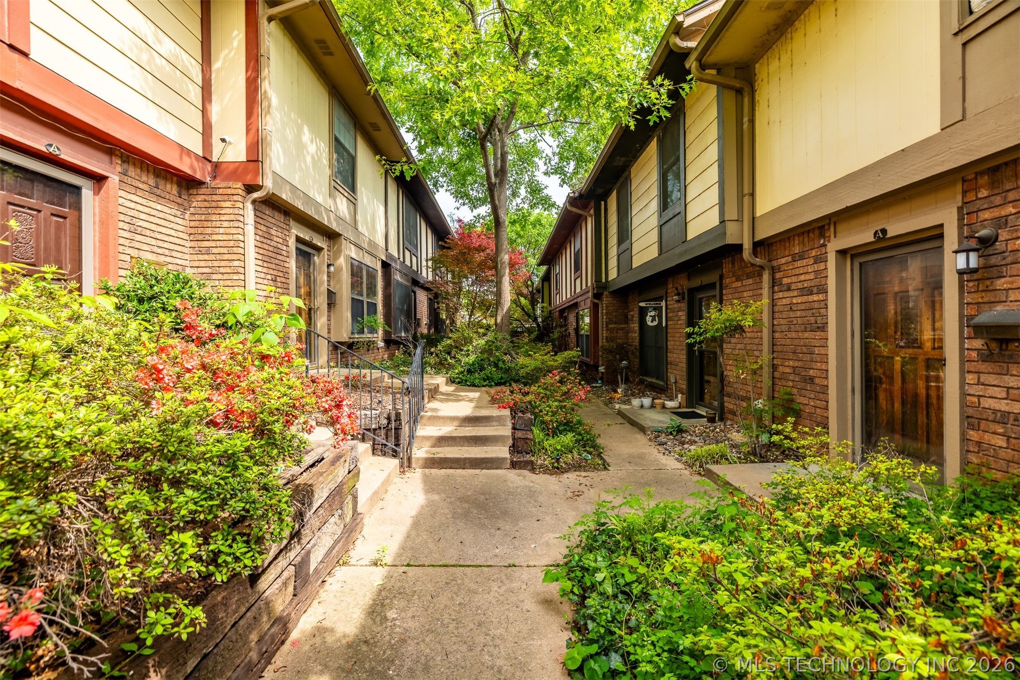 205 W 17th Street 205G