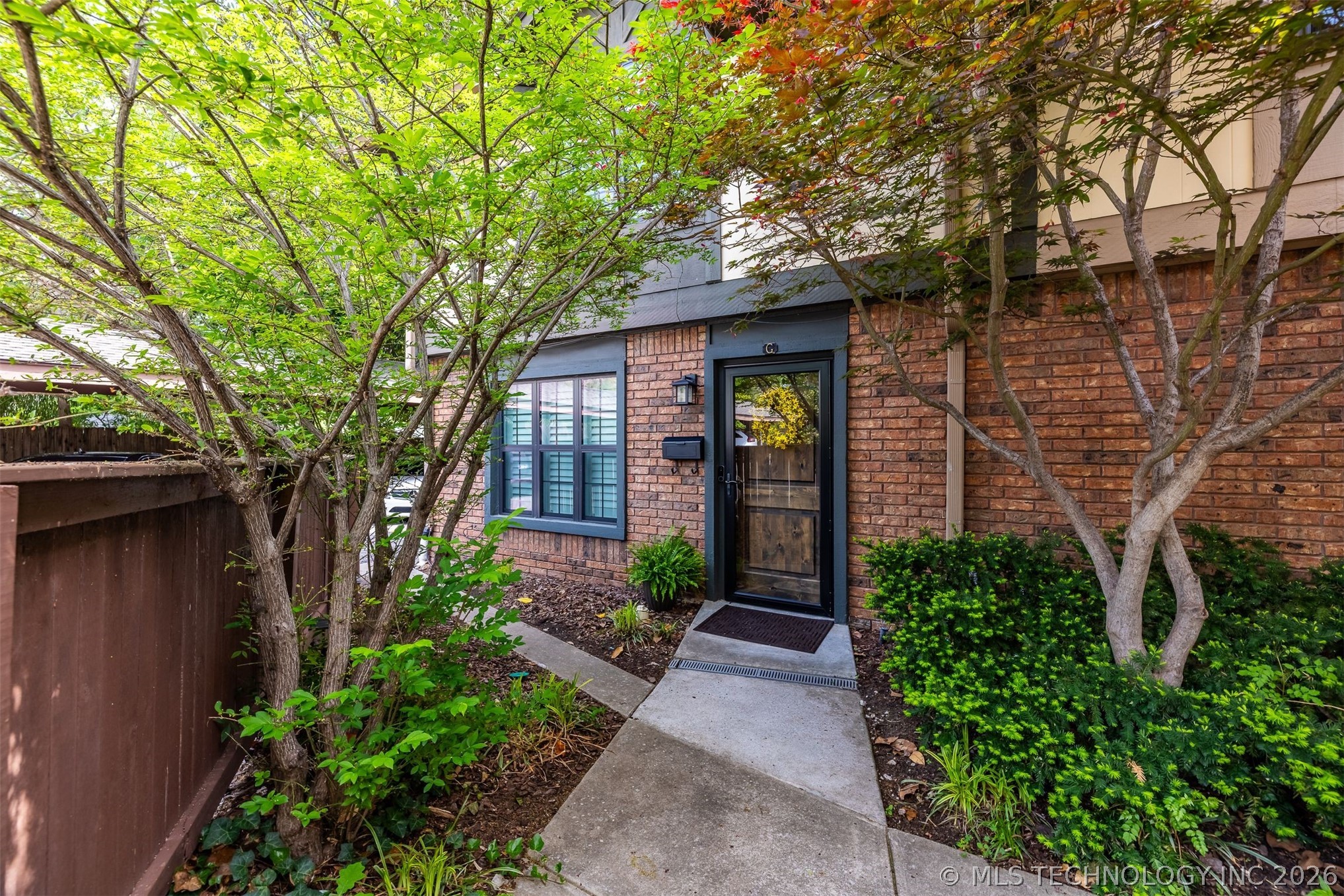 205 W 17th Street 205G