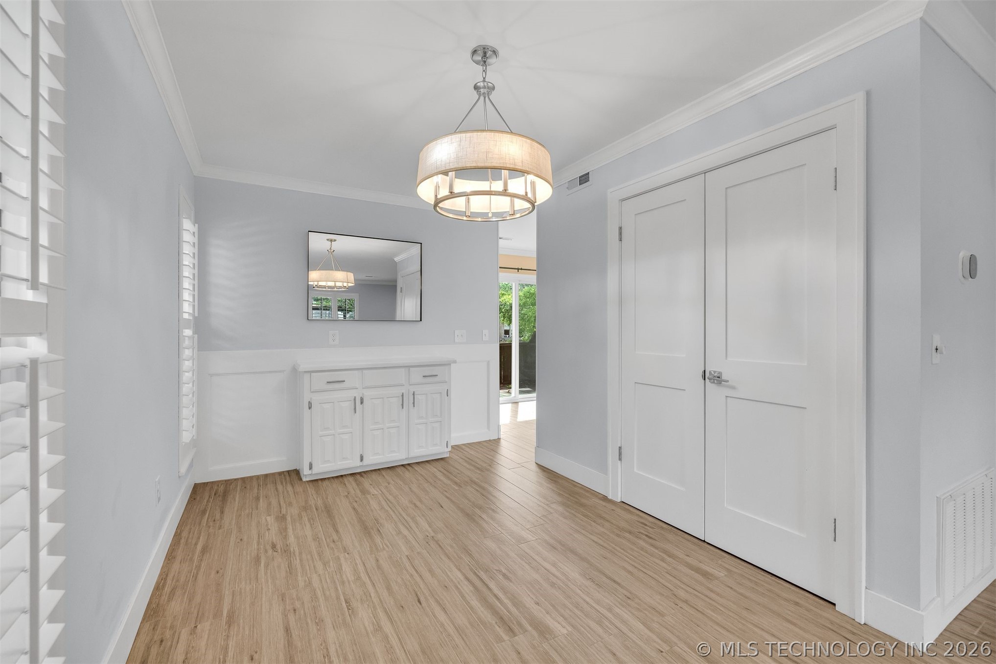 205 W 17th Street 205G